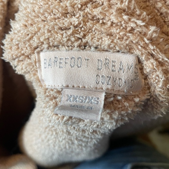 Barefoot Dreams Cozychic Chevron Ribbed Cardigan in Misty Rose size XXS/XS - Picture 7 of 11